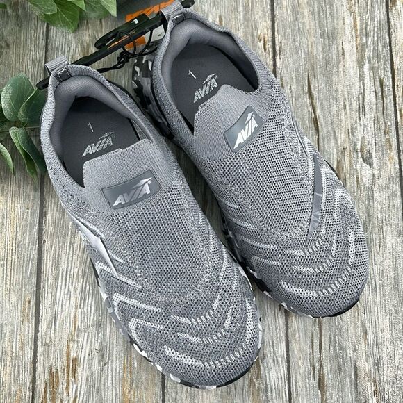 Little Boys Active Slip-On Sneaker Shoes Size 1 - Picture 3 of 10